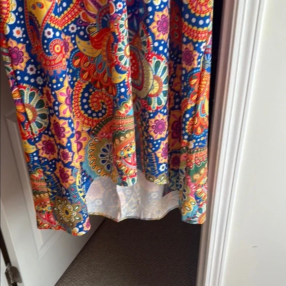 Red and Blue Puff Sleeve V-Neck Maxi Sundress - Picture 3 of 13